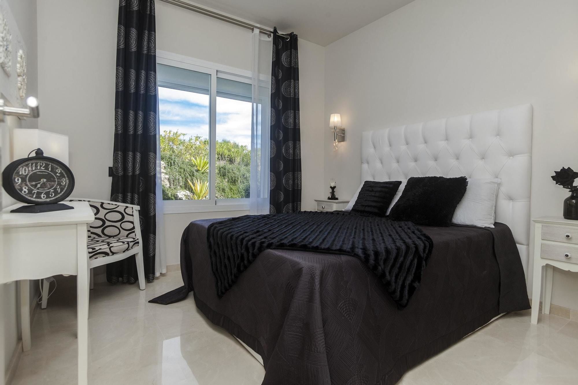 Apartment With 3 Bedrooms In Estepona, With Wonderful Mountain View, P Exterior foto